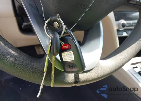 2020 Hyundai Elantra Sel from USA, damaged, VIN 5NPD84LF5LH607701